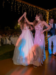 a wonderful wedding in chania mouratis photography 122