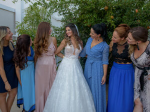 a wonderful wedding in chania mouratis photography 130