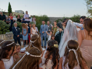 a wonderful wedding in chania mouratis photography 143