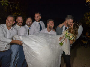 a wonderful wedding in chania mouratis photography 165