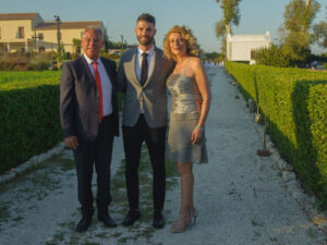 a wonderful wedding in chania mouratis photography 173