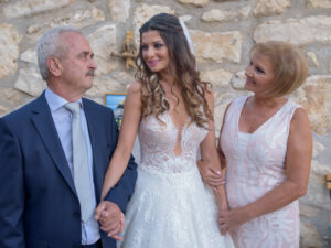 a wonderful wedding in chania mouratis photography 181