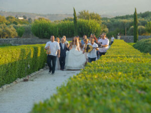 a wonderful wedding in chania mouratis photography 34