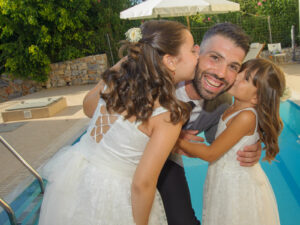 a wonderful wedding in chania mouratis photography 99